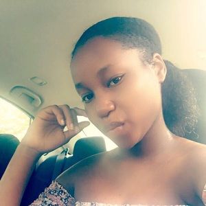 Meet your Posher, Savannah